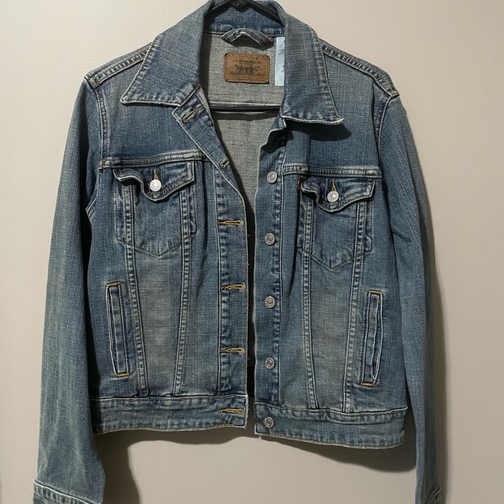 levi’s , size medium , jean jacket
